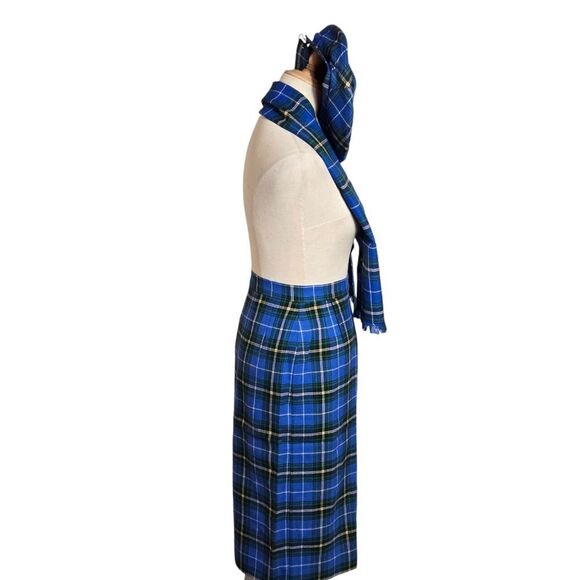 Bonda Textiles Nova Scotia Tartan Blue Plaid Skirt Hat and Scarf Set - Picture 2 of 8